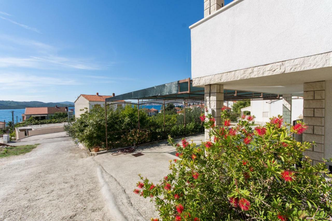 Apartmani Zana Okrug Gornji Exterior photo